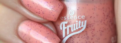 Essence Fruity: три лака с глиттером