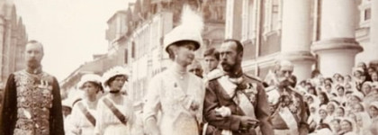 Императрица, французы и щепотка гвоздики. «Красная Москва» духи 7ml теперь и в моей коллекции