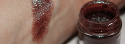 Мой первый пигмент от МАС  Pigment Blue Brown