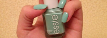 Лак для ногтей Essie Mint Candy Apple #99