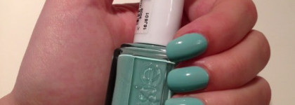 Лак для ногтей Essie Mint Candy Apple #99