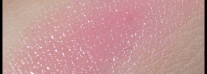 Красавица Chanel Rouge Coco Shine №56