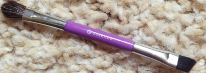 Милая палетка для лица Essence Bloggers' Beauty Secrets Touch up to go! в оттенке 01