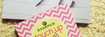Милая палетка для лица Essence Bloggers' Beauty Secrets Touch up to go! в оттенке 01