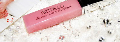 Беспроигрышный блеск для губ ArtDeco Glossy Lip Volumizer