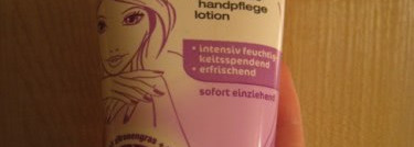 Essence Hydra Balance hand lotion. Лосьон для рук