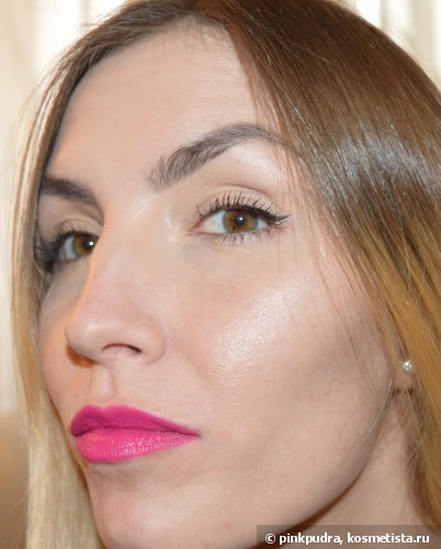 Bourjois Rouge Edition Velvet Lipstisk -Помада-флюид с устойчивым матовым эффектом в оттенках Grand Cru 08 и Pink Pong 06