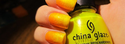 Бабочки лаками China Glaze и Orly