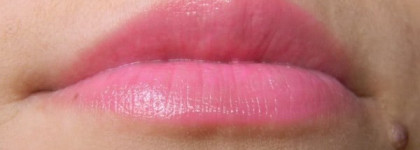 Flormar снова создал восторг - Flormar Delux Shine Stylo Lipstick в оттенках D31, D32, D33, D34, D37. Встречайте