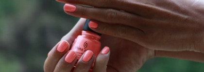 Неоновое лето  c China Glaze Flip Flop Fantasy