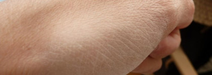 Пудра Yves Saint Laurent Universal из осенней коллекции Pretty Metal Fall 2015