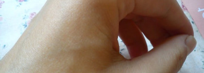 150 мл клубничного йогурта - наружно? Это Flormar – Hand and Body Cream Strawberry