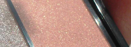 Shiseido Luminizing Satin Eye Color Trio RD711 Pink Sands-самые нежные тени