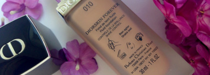 Тональный флюид Dior Diorskin Forever SPF 35-PA+++,  010 Ivoire