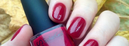 Kinetics SolarGel nail polish professional #knp 323 Glam Chine, #knp 258 Urban Legend, Kinetics SolarGel Top Coar