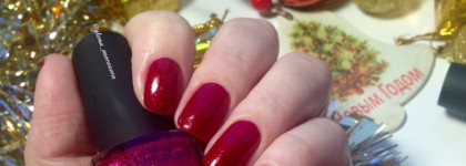 Лаки для ногтей Kinetics SolarGel Polish  Knp025 "Raspberry Beret", Knp385 "Love in the Snow"