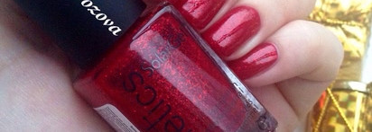 Лаки для ногтей Kinetics SolarGel Polish  Knp025 "Raspberry Beret", Knp385 "Love in the Snow"