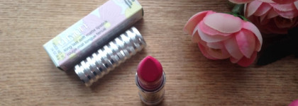 Clinique Long Last Soft Matte Lipstick в оттенках 47 Matte Peony и 49 Matte Magenta