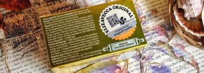 Гидрогелевые патчи с гиалуроновой кислотой Elizavecca Milky Piggy Hell-Pore Gold Hyaluronic Acid Eye Patch