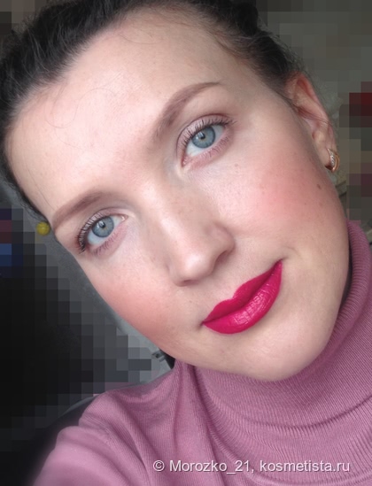 Estée Lauder Double Wear All Day Glow BB Moisture Makeup Broad Spectrum SPF 30 в оттенке 1.0 Intensity