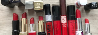 Ну-ка, встаньте дружно в ряд, мой разноцветный помадный отряд!