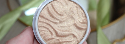 Брызги шампанского вместе с хайлайтером Murumuru Butter Highlighter Physicians Formula