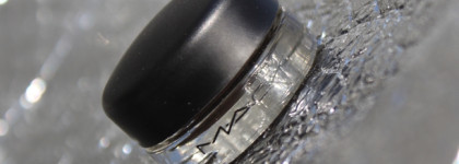 Кремово-пудровые тени Pro Longwear Paint Pots от Mac В оттенках - Moss Definitely и Black Mirror