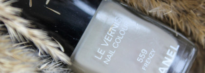 Лак для любого случая - Chanel Le Vernis nail colour 559 Frenzy