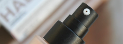 Smashbox Halo Illuminating Moisturizer plumping dew + hyaluronic acid