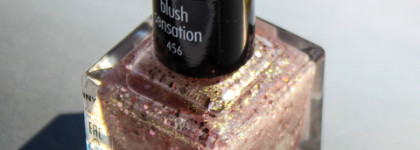 Добавим праздника в свои будни вместе с лаком для ногтей Anny Nail Polish 456 "blush sensation"