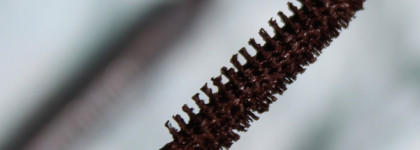 Объёмная тушь для ресниц Faberlic First Class Glam Team make up volume booster mascara - превосходный коричневый-моё открытие прошлого года