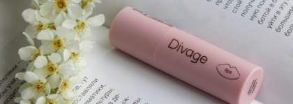 Бюджетная отличница - помада Divage praline light creamy lipstick в оттенке 03 Sweet Biscuit