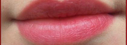 Губы цвета лепестков роз с тинтом "benetint" от Benefit