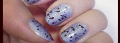 Как я пробовала верхнее покрытие "перепелиное яйцо" от "EL Corazon"  на разных цветных лаках