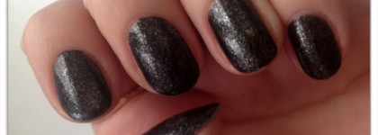 Лак для ногтей Nail Polish "Twilight Breaking Dawn Collection" от "Essence" (№ 04, "edwards love")