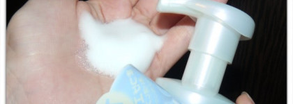 Смываем макияж с пенкой-муссом "softymo Speedy Cleansing Liquid Foam" от "Kose"