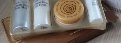Как я готовилась к праздникам - улитки, но от Tonymoly. Набор Tonymoly Intense Care Snail Gift Four Sets. Anti-wrinkle and whitening and Nutrition