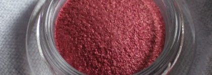 Азиатская весна 2014 - интересный представитель - тени Chanel  Illusion d'ombre long wear luminous eyeshadow №94 Rose des vents