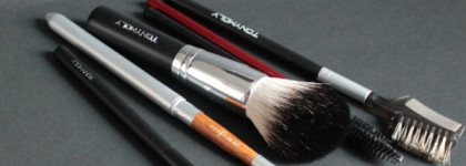 Кисти TonyMoly, Innisfree, Missha