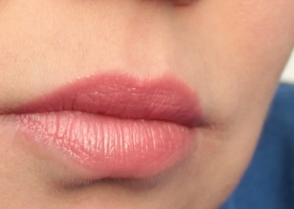 Clarins Rouge Eclat Satin Finish Age-Defying Lipstick в оттенках 01,02,03,04,06