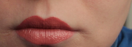 Shiseido Lacquer Rouge RD203 Portrait