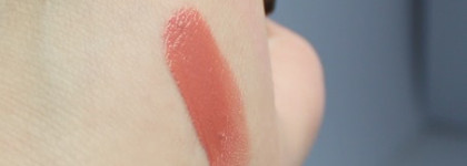 Shiseido Lacquer Rouge RD203 Portrait