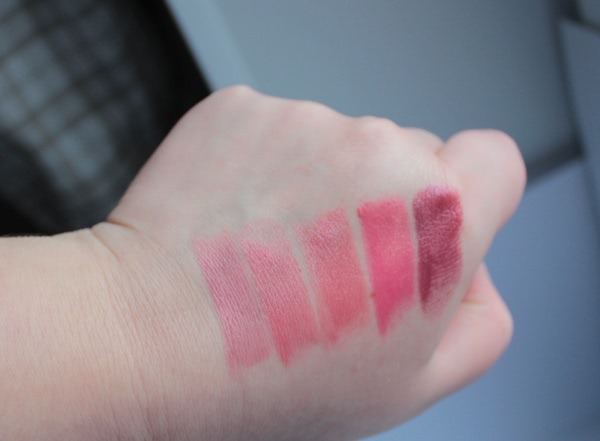 Clarins Rouge Eclat Satin Finish Age-Defying Lipstick в оттенках 01,02,03,04,06