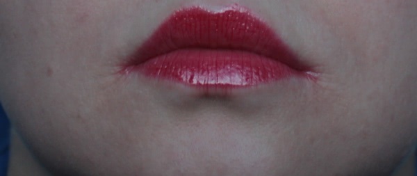 Блеск и карандаш. Dior addict gloss Iconic red №856 и Max Factor Colour Elixir Lip Liner №10 Red Rush