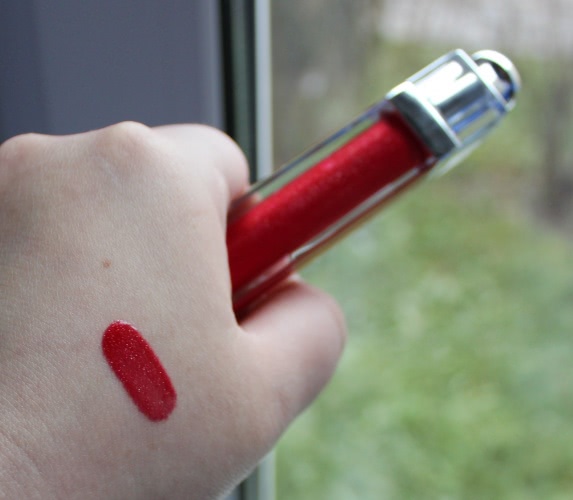 Блеск и карандаш. Dior addict gloss Iconic red №856 и Max Factor Colour Elixir Lip Liner №10 Red Rush