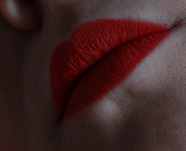 Блеск и карандаш. Dior addict gloss Iconic red №856 и Max Factor Colour Elixir Lip Liner №10 Red Rush