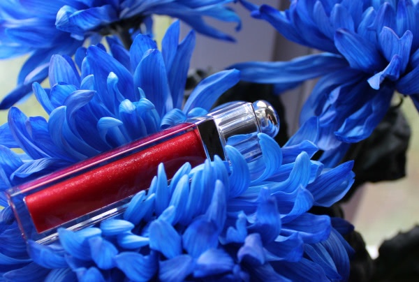 Блеск и карандаш. Dior addict gloss Iconic red №856 и Max Factor Colour Elixir Lip Liner №10 Red Rush