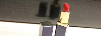 Estée Lauder Pure Color Envy Sculpting Lipstick в оттенке №340 Envious