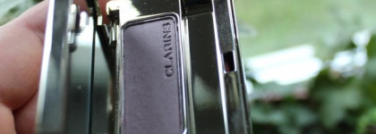 Тихие семейные вечера на дачной веранде с Clarins Ombre Mineral Eyeshadow Smoothing & Long-Lasting №09 Lavender Tea
