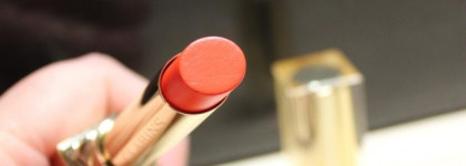 Clarins Rouge Eclat Satin Finish Age-Defying Lipstick в оттенке №09 Juicy Clementine